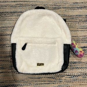 Like New! Betsey Johnson Plush Fur White Unicorn backpack w/ rare heart lining
